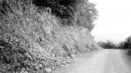 Photo by Stuart McDougallAn outcrop of the Seyliktepe prospect at the Altintepe property.