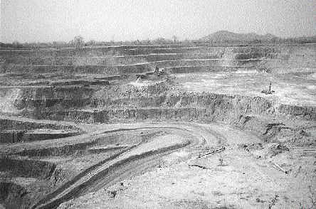 Photo by James WhyteThe Yatela open pit in western Mali produced 217,000 oz. gold in 2003, and will be one of the projects making up the million ounces produced by the new Iamgold-Wheaton combination.