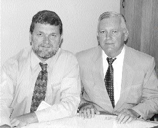 Thundelarra's exploration director, Brian Richardson, and the company's chairman, Phil Crabb.