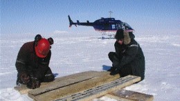 Stornoway Diamond president and CEO Eira Thomas (right) prepares core for transport from the Aviat diamond property on the Melville Peninsula in Nunavut.