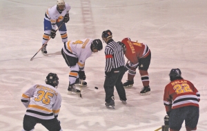 An intense face-off between Los Pendejos and Nishnawabe Rock. Los Pendejos went on to defeat CCIC in the championship game of the Caracle Cup, 8-5.