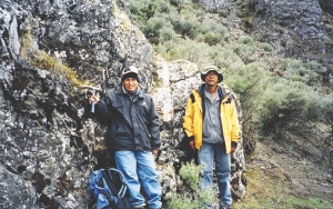Esperanza Silver geologist Aristides Chavez (left) and field technician Beltran Chacua, discoverers of the company's San Luis gold-silver deposit, in Peru. The company also holds the Cerro Jumil gold project in Mexico's Morelos state, where prefeasibility work is underway.
