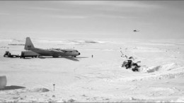 An equipment plane on the airstrip at North Country Gold's Three Bluffs project in the Committee Bay greenstone belt, northeast of Baker Lake, Nunavut. Photo by North Country Gold