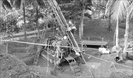 Drillers at Calibre Mining and B2Gold's Primavera gold project in northeast Nicaragua. Photo by Calibre Mining