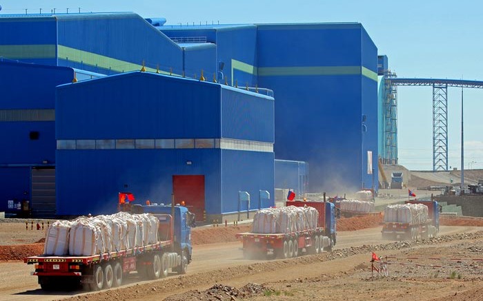 Trucks moving material at Turquoise Hill Resources' Oyu Tolgoi copper-gold project in Mongolia. Source: Turquoise Hill Resources