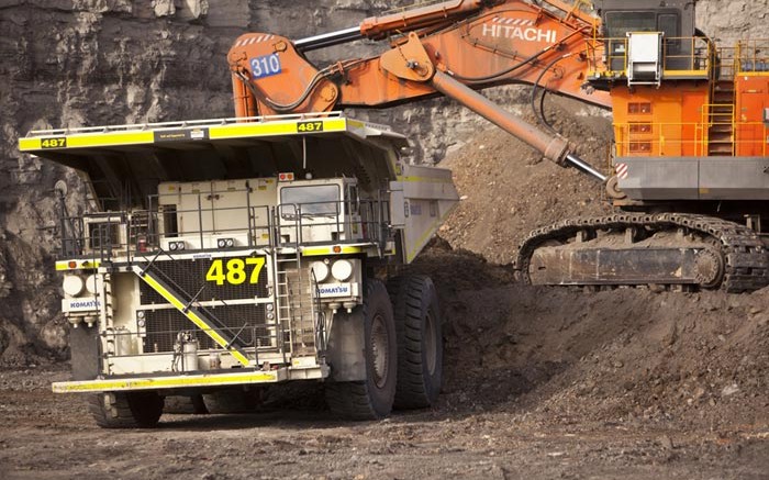 Loading a truck at Rio Tinto's Hunter Valley coal mine in Australia. Credit: Rio Tinto