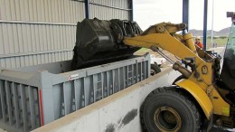 Loading a container with copper concentrate at Nevsun's Bisha copper-gold mine in Eritrea. Credit: Nevsun
