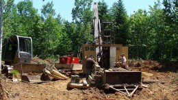 Drillers at Wolfden Mining's Tetagouche massive sulphide project in New Brunswick, 25 km west of Bathurst. Source: Wolfden Mining