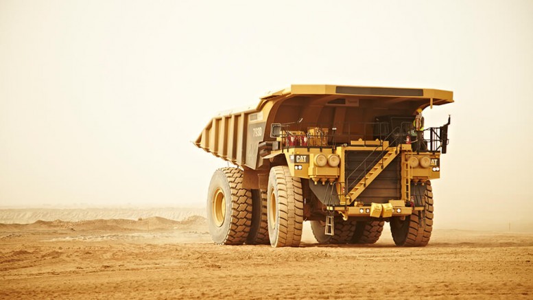 A haulage truck at the Tasiast site. Credit: Kinross Gold.