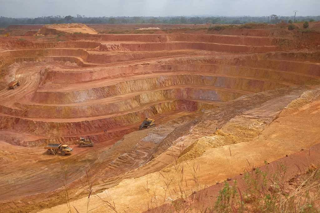 Interview: Endeavour's CEO Sebastian de Montessus on M&A, the "magic box" and creating a Top Ten gold miner - Vimarsana News