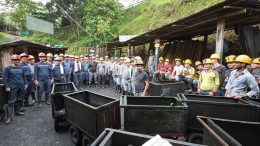 Workers at Fura Gems’ Coscuez emerald mine in Colombia. Credit: Fura Gems.