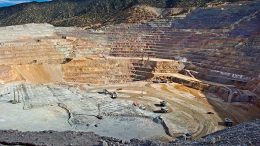 Pit operations at Barrick Gold’s Cortez gold mine in Nevada. Credit: Barrick Gold.