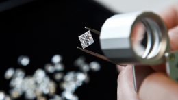 Diamond miners face turning point amid weak prices — report