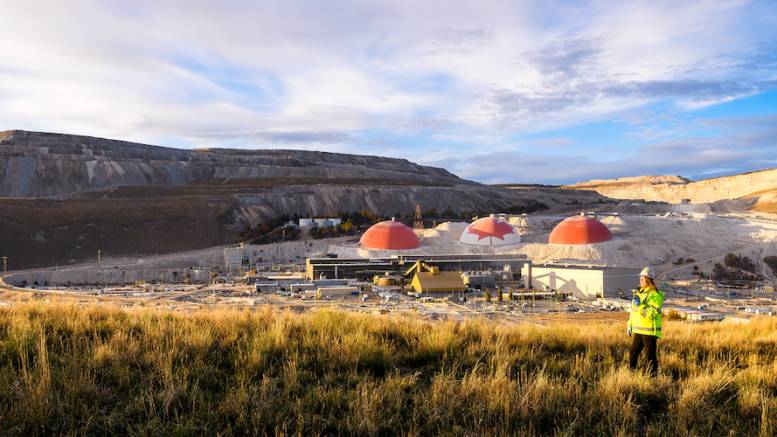 Teck lands permit to extend life of copper mine in BC