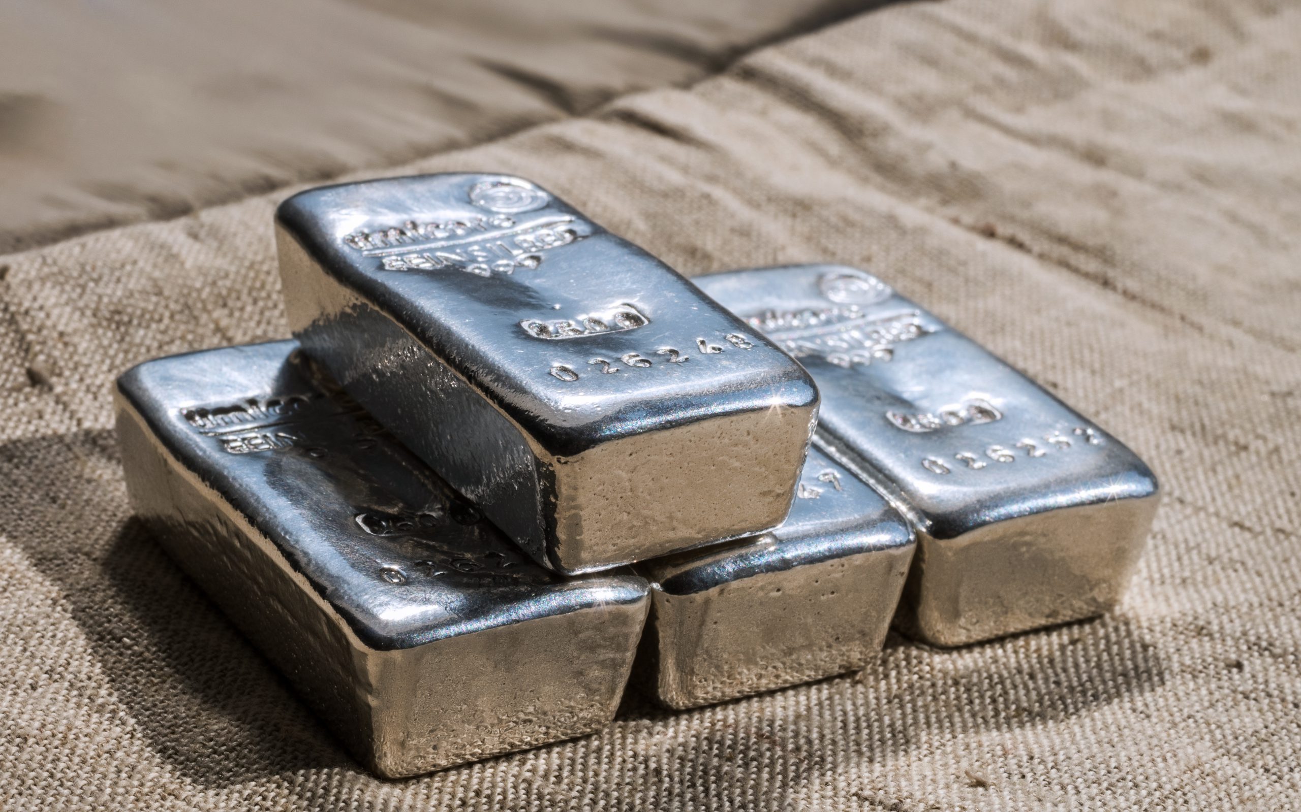 Citi sees $40 silver soon, but cautious on gold - The Northern Miner