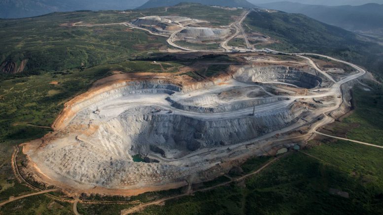 Three workers rescued after 60 hours trapped in B.C. mine