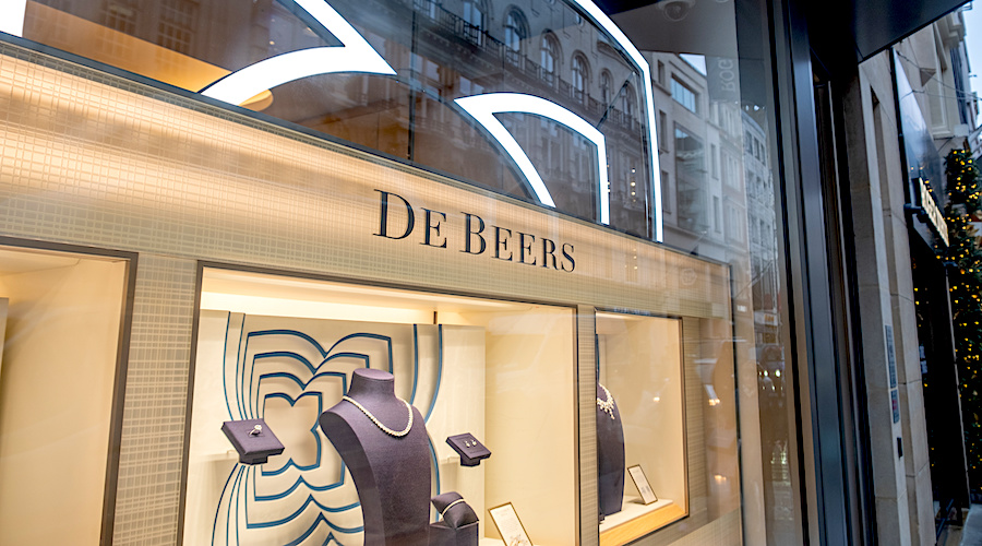 De Beers’ $18B diamond empire could fetch $1B