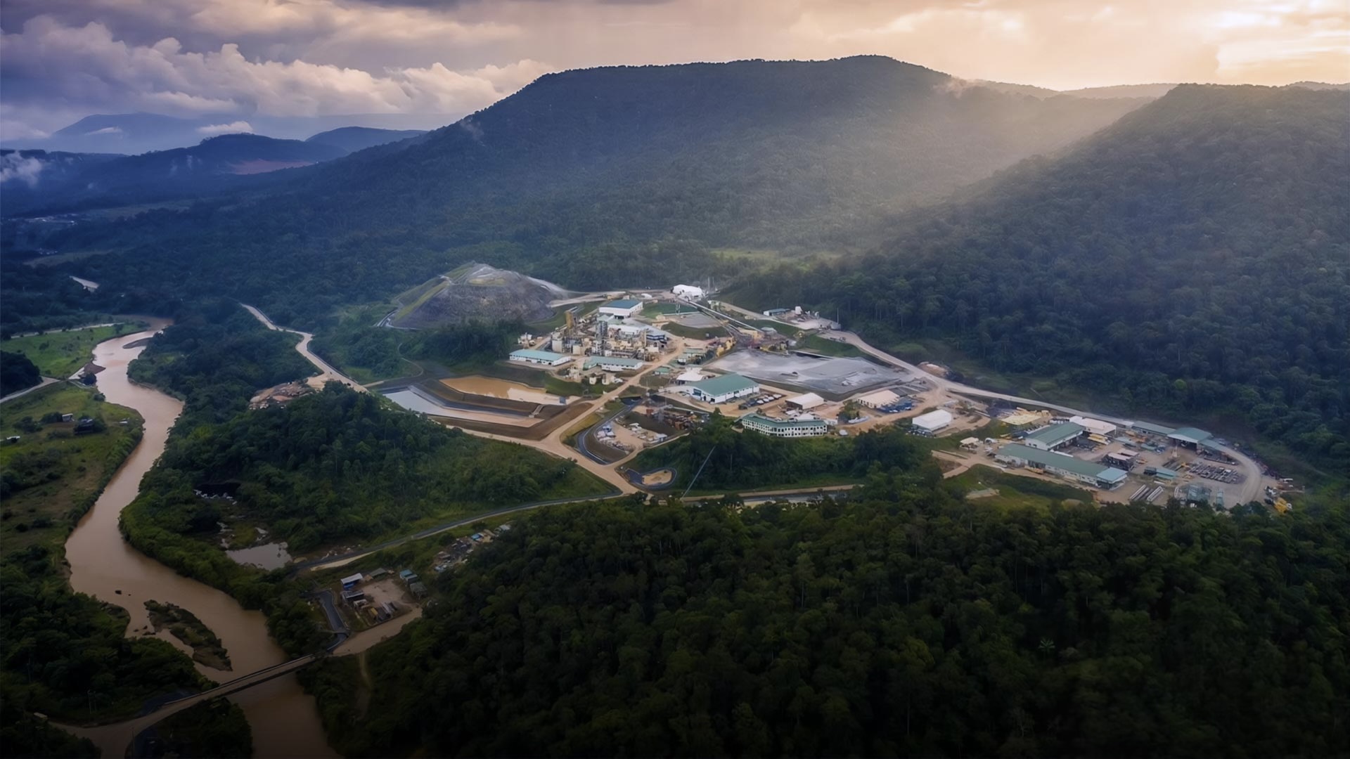 Lundin Gold hits record 1035 g in Ecuador